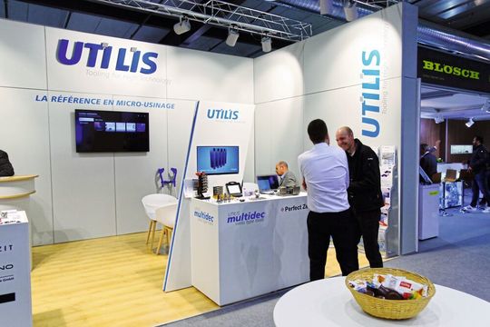 Parmi les nombreux produits présentés lors du SIAMS par Utilis, la platine Multidec LUB a rencontré un vif succès par son côté innovant et universel. Parmi les nombreux produits présentés lors du SIAMS par Utilis, la platine Multidec LUB a rencontré un vif succès par son côté innovant et universel.