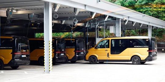 Planung und Betrieb von Ladestationen für die E-Flotte von Logistikern können über den Erfolg und Misserfolg der alternativen Zustellung bestimmen. Parkstrom liefert Tipps zum Aufbau der Infrastruktur. Planung und Betrieb von Ladestationen für die E-Flotte von Logistikern können über den Erfolg und Misserfolg der alternativen Zustellung bestimmen. Parkstrom liefert Tipps zum Aufbau der Infrastruktur.