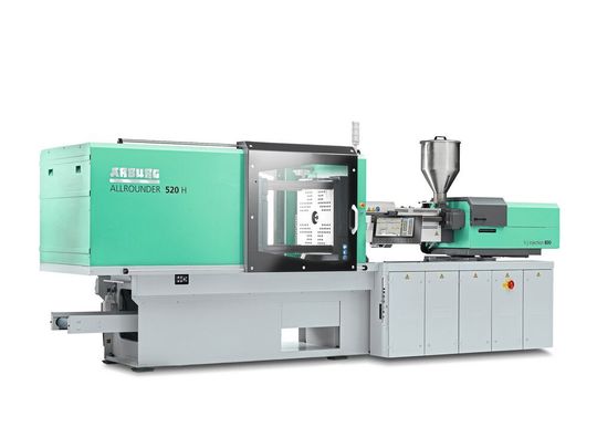The hybrid Allrounder 520 H produces 32 pipettes in a cycle time of around six seconds at Plastpol. The hybrid Allrounder 520 H produces 32 pipettes in a cycle time of around six seconds at Plastpol.