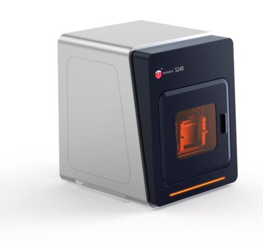 Der 3D-Drucker von BMF erlaubt die Mikrofertigung in Serienqualität. Der 3D-Drucker von BMF erlaubt die Mikrofertigung in Serienqualität.