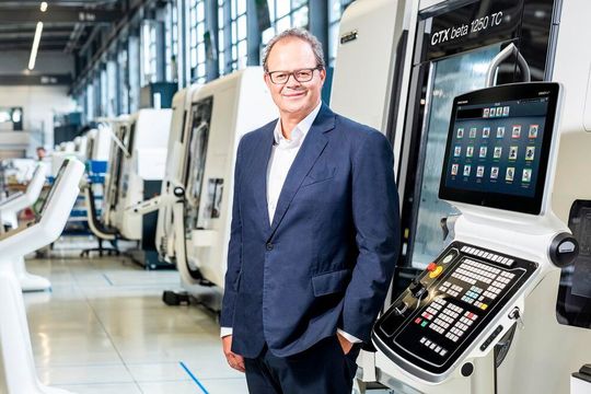 Chairman of the Executive Board Christian Thönes: “We had an excellent start to the year and even achieved new record figures for order intake, Ebit, Ebit margin and free cash flow in the 1st quarter.” Chairman of the Executive Board Christian Thönes: “We had an excellent start to the year and even achieved new record figures for order intake, Ebit, Ebit margin and free cash flow in the 1st quarter.”
