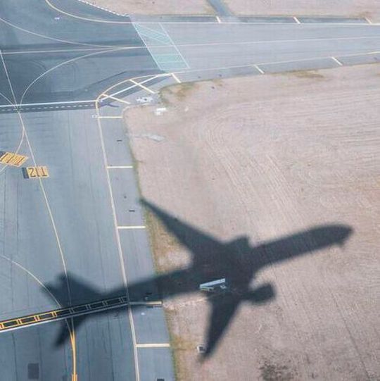 Neste will provide United with 7,500 metric tons (2.5 million gallons) of SAF in Amsterdam in the first year. Neste will provide United with 7,500 metric tons (2.5 million gallons) of SAF in Amsterdam in the first year.