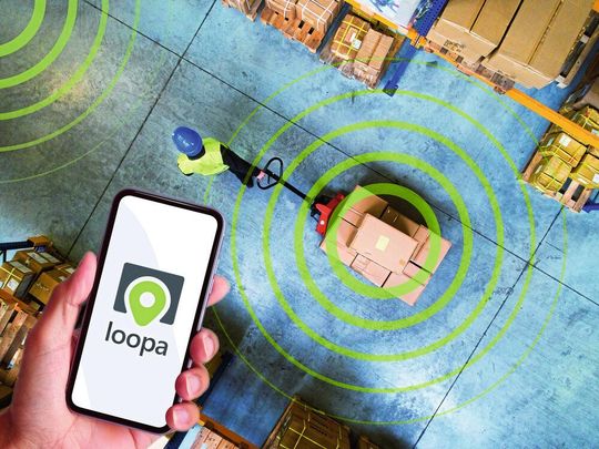 Die Indoor-Lösung „loopa“ vernetzt und automatisiert Materialflüsse. Die Indoor-Lösung „loopa“ vernetzt und automatisiert Materialflüsse.
