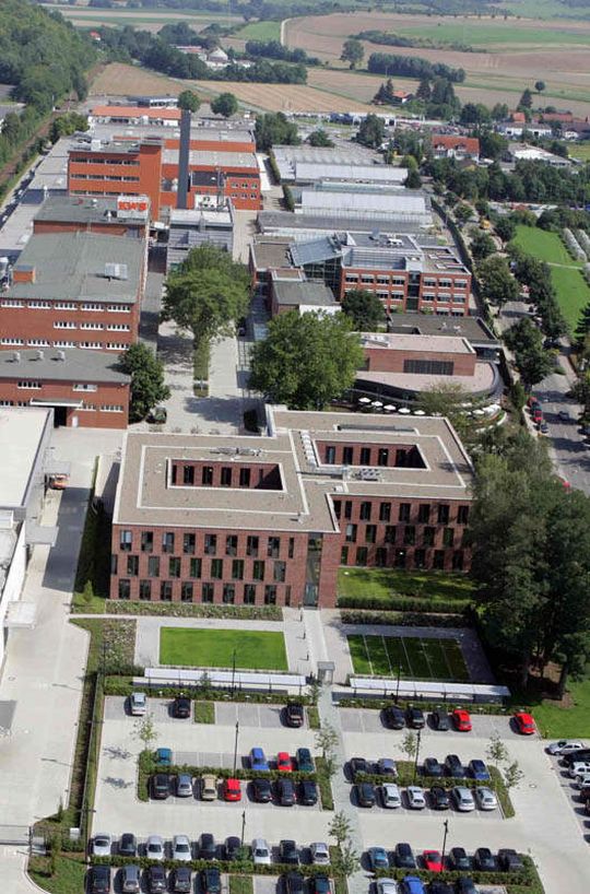 Das große KWS-Areal in Einbeck erfordert Fixed Mobile Convergence, Bild: Siemens Das große KWS-Areal in Einbeck erfordert Fixed Mobile Convergence, Bild: Siemens