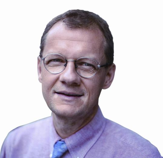 „Standard-Analysemethoden benötigen zwischen zwanzig und sechzig Minuten zum Bestimmen des Melamingehalts in einer Milchprobe – mit unserer EESI-MS-Methode benötigen wir dazu nur 30 Sekunden.“ Prof. Dr. Renato Zenobi, Department of Chemistry and Applied Biosciences an der ETH Zürich „Standard-Analysemethoden benötigen zwischen zwanzig und sechzig Minuten zum Bestimmen des Melamingehalts in einer Milchprobe – mit unserer EESI-MS-Methode benötigen wir dazu nur 30 Sekunden.“ Prof. Dr. Renato Zenobi, Department of Chemistry and Applied Biosciences an der ETH Zürich