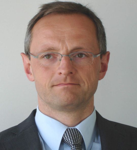 Dr. Stefan Becker, Sales Director für Europa für die GE Sensing & Inspection Technologies Produktlinie phoenix|x-ray Dr. Stefan Becker, Sales Director für Europa für die GE Sensing & Inspection Technologies Produktlinie phoenix|x-ray