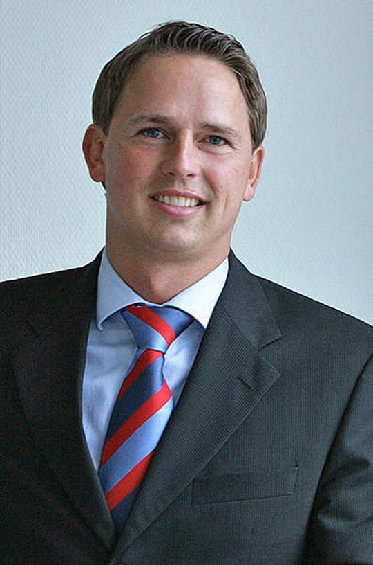 Sven Mulder tritt bei FTS die Nachfolge von Rupert Lehner an Sven Mulder tritt bei FTS die Nachfolge von Rupert Lehner an