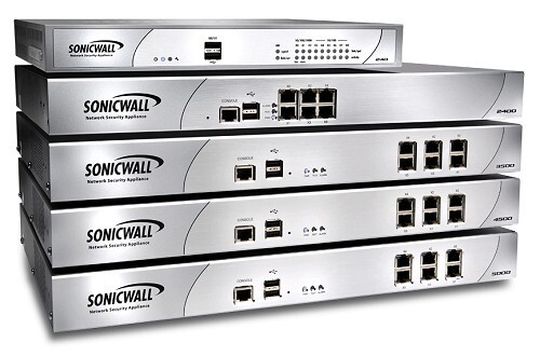 Übersichtliches Handling und gute Systemleistung machen die Sonicwall NSA 240 UTM-Appliance zu einer guten Wahl. Übersichtliches Handling und gute Systemleistung machen die Sonicwall NSA 240 UTM-Appliance zu einer guten Wahl.