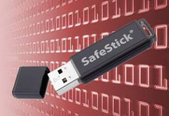 Nur in verschlüsselter Form sollten USB-Sticks in Unternehmen überhaupt eingesetzt werden. Nur in verschlüsselter Form sollten USB-Sticks in Unternehmen überhaupt eingesetzt werden.