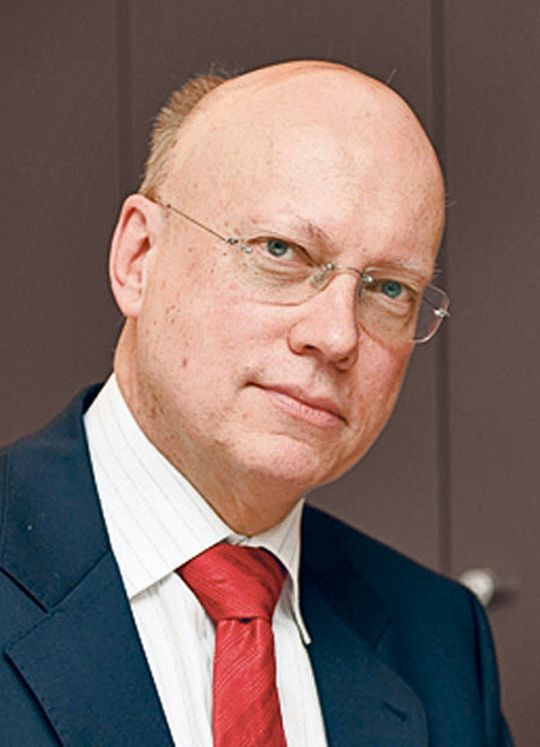 Staatssekretär und IT-Beauftragter der Bundesregierung Dr. Hans Bernhard Beus Staatssekretär und IT-Beauftragter der Bundesregierung Dr. Hans Bernhard Beus