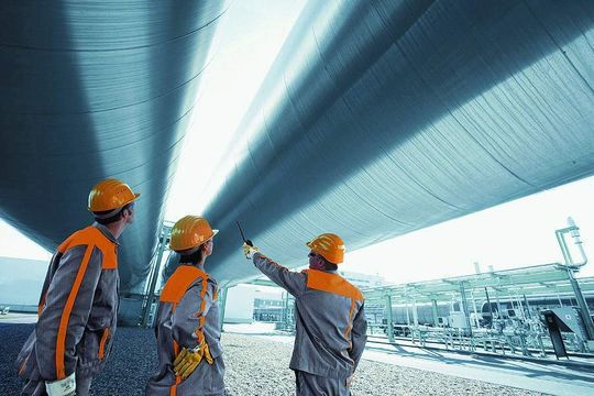 Wer Anlagen hart am Wind betreibt, kann auf Dauer Energie und damit Kosten sparen. Wer Anlagen hart am Wind betreibt, kann auf Dauer Energie und damit Kosten sparen.