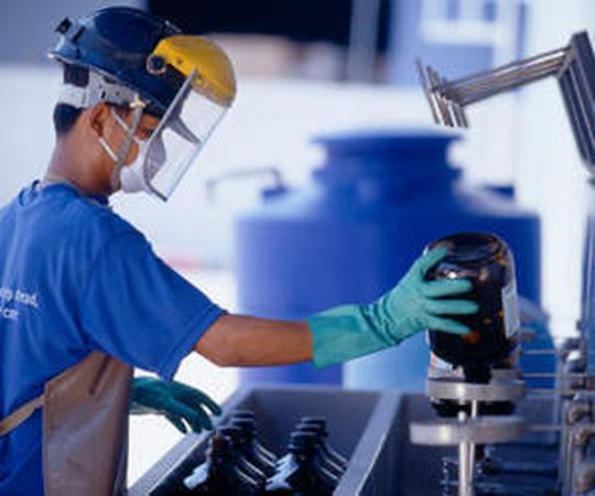 Mit der IEC61508 gibt es eine branchenübergreifende generische Richtlinie für alle sicherheitsgerichteten Systeme. Als generische Norm steht sie über einer Vielzahl anderer anwendungs- oder branchenspezifischer Normen und gilt als Stand der Technik. Mit der IEC61508 gibt es eine branchenübergreifende generische Richtlinie für alle sicherheitsgerichteten Systeme. Als generische Norm steht sie über einer Vielzahl anderer anwendungs- oder branchenspezifischer Normen und gilt als Stand der Technik.