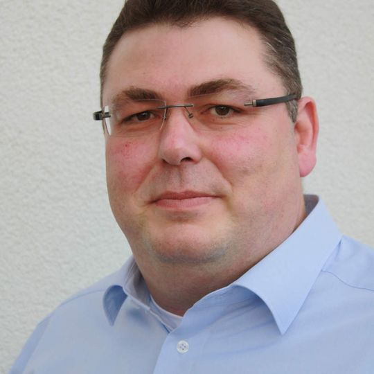 Frank Scherenschlich: „E-Class ist der umfassendste Standard, der in Deutschland zur Verfügung steht. Mit ihm ist nicht nur die Klassifizierung, sondern auch die Beschreibung der Produkte über standardisierte Merkmale möglich.“ Bild: Class-Ing Frank Scherenschlich: „E-Class ist der umfassendste Standard, der in Deutschland zur Verfügung steht. Mit ihm ist nicht nur die Klassifizierung, sondern auch die Beschreibung der Produkte über standardisierte Merkmale möglich.“ Bild: Class-Ing