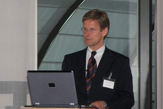 „Mit dem derzeitigen Stand der Buchungen zur Biotechnica sind wir zufrieden, wir liegen bzgl. der Quadratmeterzahl schon auf dem Endniveau des Vorjahres.“ Stephan Ph. Kühne, Vorstandsmitglied der deutschen Messe AG „Mit dem derzeitigen Stand der Buchungen zur Biotechnica sind wir zufrieden, wir liegen bzgl. der Quadratmeterzahl schon auf dem Endniveau des Vorjahres.“ Stephan Ph. Kühne, Vorstandsmitglied der deutschen Messe AG