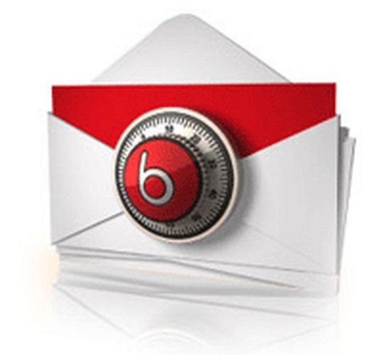 E-Mail-Tresor: Brainloop Secure XChange sichert Dateianhänge direkt aus Mail-Programmen wie Outlook heraus in einem sicheren Datenraum. E-Mail-Tresor: Brainloop Secure XChange sichert Dateianhänge direkt aus Mail-Programmen wie Outlook heraus in einem sicheren Datenraum.