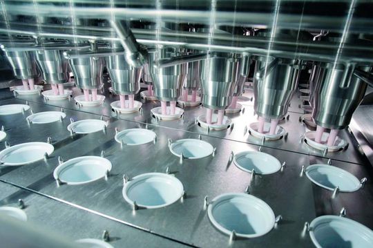 Diskontinuierliche Abfüllmaschine Bild: OYSTAR Gasti Diskontinuierliche Abfüllmaschine Bild: OYSTAR Gasti