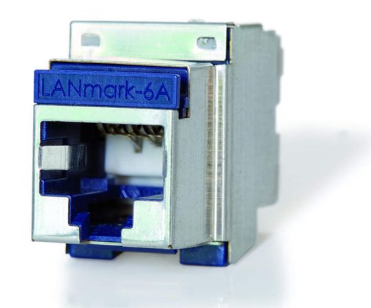 Die geschirmte Snap-in-Buchse von Nexans „LANmark-6A“ Die geschirmte Snap-in-Buchse von Nexans „LANmark-6A“