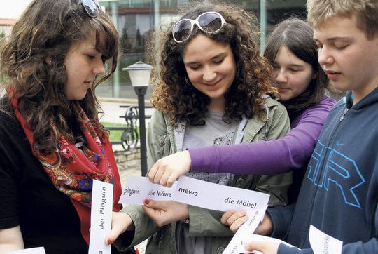 Deutsch-Polnisches Jugendwerk: Auf dem Weg zum Online-Antrag Deutsch-Polnisches Jugendwerk: Auf dem Weg zum Online-Antrag
