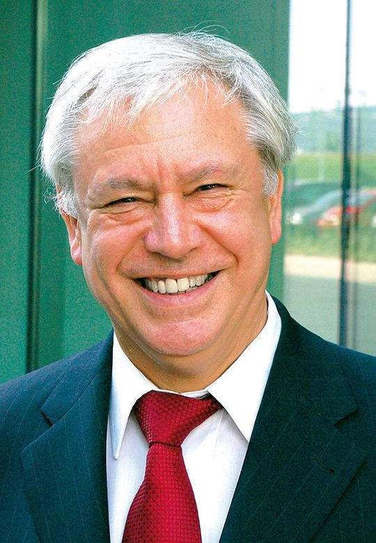 Peter Wolf, Niederlassungsleiter der Mitsubishi Gabelstapler Deutschland GmbH: „Der Anschaffungspreis für Gabelstapler steht leider immer noch im Vordergrund. Die Servicekosten erhalten nicht den erforderlichen Stellenwert.“Bild: Mitsubishi Peter Wolf, Niederlassungsleiter der Mitsubishi Gabelstapler Deutschland GmbH: „Der Anschaffungspreis für Gabelstapler steht leider immer noch im Vordergrund. Die Servicekosten erhalten nicht den erforderlichen Stellenwert.“Bild: Mitsubishi
