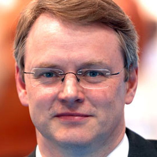 Kuka-Vorstandsvorsitzender Dr. Horst J. Kayser legt zum 30. September 2009 sein Amt nieder. Bild: Kuka Kuka-Vorstandsvorsitzender Dr. Horst J. Kayser legt zum 30. September 2009 sein Amt nieder. Bild: Kuka