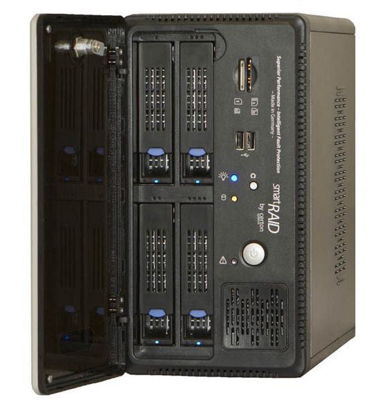 Certon Systems bietet ab Oktober den Netzwerkspeicher SmartRAID an, der einen Datendurchsatz von bis zu 119 Megabyte pro Sekunde leistet. Certon Systems bietet ab Oktober den Netzwerkspeicher SmartRAID an, der einen Datendurchsatz von bis zu 119 Megabyte pro Sekunde leistet.