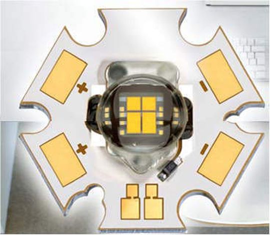 Osram-Ostar-Multi-LED-Gehäuse – um eine LED-Kombination dieser Art anzusteuern, ist ein leistungsfähiger, kompakter und kosteneffizienter Konstantstromwandler erforderlich Osram-Ostar-Multi-LED-Gehäuse – um eine LED-Kombination dieser Art anzusteuern, ist ein leistungsfähiger, kompakter und kosteneffizienter Konstantstromwandler erforderlich