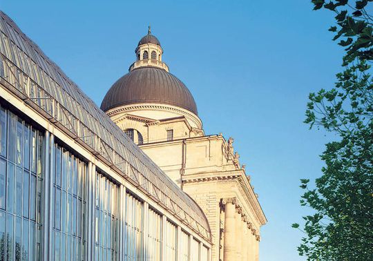 Die Staatskanzlei des Freistaates Bayern Die Staatskanzlei des Freistaates Bayern