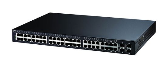 Die beiden Switches der GS-2200 Serie (hier der GS-2200-48) eignen sich für einen Einsatz als Access-, Aggregation- oder Core-Switch. Die beiden Switches der GS-2200 Serie (hier der GS-2200-48) eignen sich für einen Einsatz als Access-, Aggregation- oder Core-Switch.