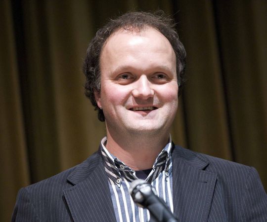 „Niemand hat Zeit und Lust, neue Geräte und Dienste zunächst zu erlernen - die Technik muss sich dem Menschen anpassen.“ Prof. Sebastian Möller „Niemand hat Zeit und Lust, neue Geräte und Dienste zunächst zu erlernen - die Technik muss sich dem Menschen anpassen.“ Prof. Sebastian Möller