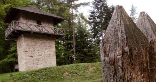 Das Breitbad erreicht den Limes, Bild: aus der Broschüre „Limes Wanderweg“ Das Breitbad erreicht den Limes, Bild: aus der Broschüre „Limes Wanderweg“