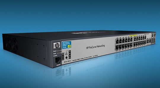 Die Switches der 2520-Serie gibt es als 8- oder 24-Port-Version sowie für Kupfer als auch für Glasfaser Die Switches der 2520-Serie gibt es als 8- oder 24-Port-Version sowie für Kupfer als auch für Glasfaser