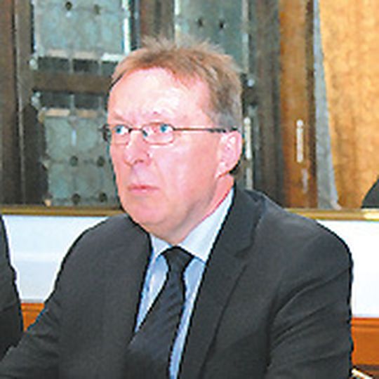 Manfred Reddig, Geschäftsführer der Dienstleistungsgesellschaft der Ford-Händler, rechnet mit einer erfolgreichen Umsetzung des Fairplay-Konzepts mit der HUK. Manfred Reddig, Geschäftsführer der Dienstleistungsgesellschaft der Ford-Händler, rechnet mit einer erfolgreichen Umsetzung des Fairplay-Konzepts mit der HUK.
