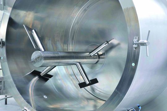 Die spezielle Schaufelkonstruktion des Planex-Vakuumtrockners soll Überhitzung und Produktverlust verhindern. Die spezielle Schaufelkonstruktion des Planex-Vakuumtrockners soll Überhitzung und Produktverlust verhindern.