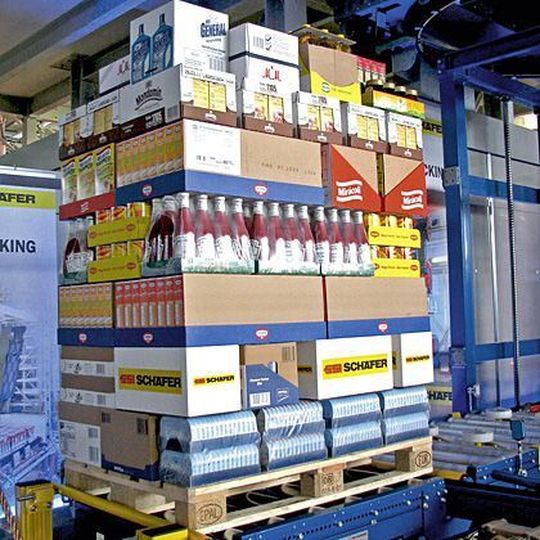 Lidl kommissioniert Paletten automatisch