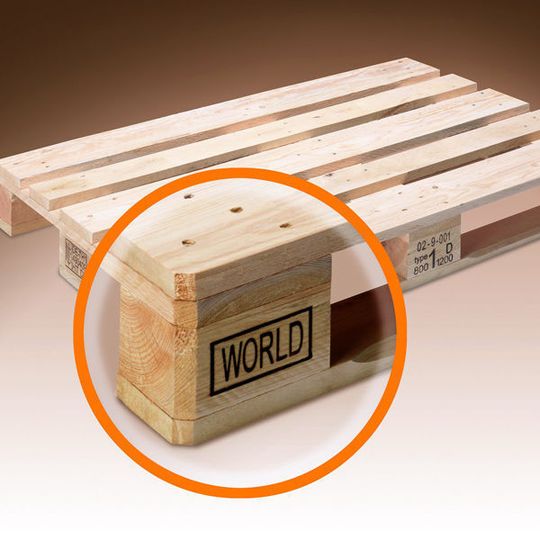 Mit der World-Palette hat die Falkenhahn AG, Geisa, eine Alternative zu handelsüblichen Europaletten mit einem Preisvorteil von bis zu 20% eingeführt. Bild: Falkenhahn Mit der World-Palette hat die Falkenhahn AG, Geisa, eine Alternative zu handelsüblichen Europaletten mit einem Preisvorteil von bis zu 20% eingeführt. Bild: Falkenhahn