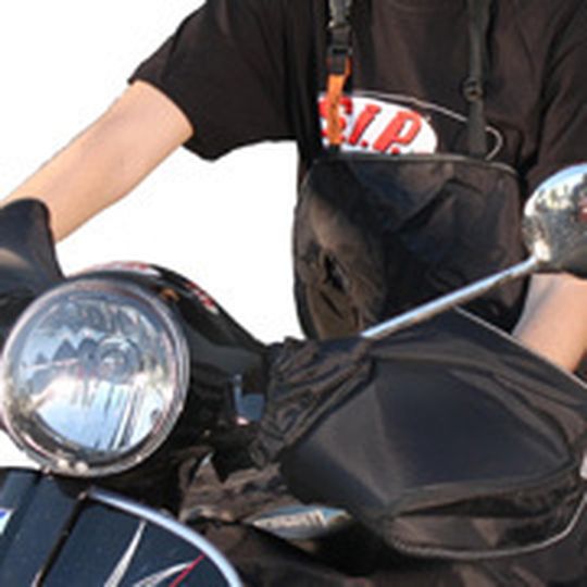 Nie mehr kalte Hände. Tucano Urbano ist in Italien großgeworden. Dort fährt man ganzjährig. Nie mehr kalte Hände. Tucano Urbano ist in Italien großgeworden. Dort fährt man ganzjährig.