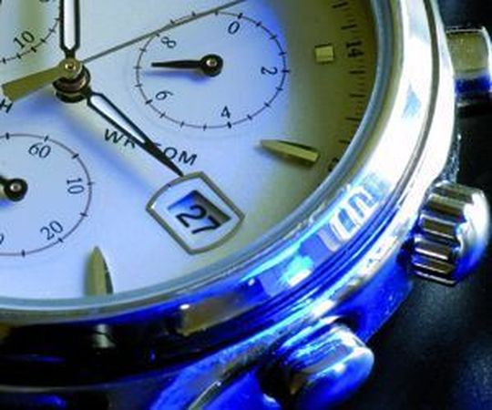 Die Zeit im Griff: AbsInt, Gliwa und Symtavision haben ihre Werkzeuge für die Timinganalyse auf Codeebene und Systemebene sowie für Messungen zur Laufzeit integriert und eine durchgängige Lösung geschaffen. Die Zeit im Griff: AbsInt, Gliwa und Symtavision haben ihre Werkzeuge für die Timinganalyse auf Codeebene und Systemebene sowie für Messungen zur Laufzeit integriert und eine durchgängige Lösung geschaffen.