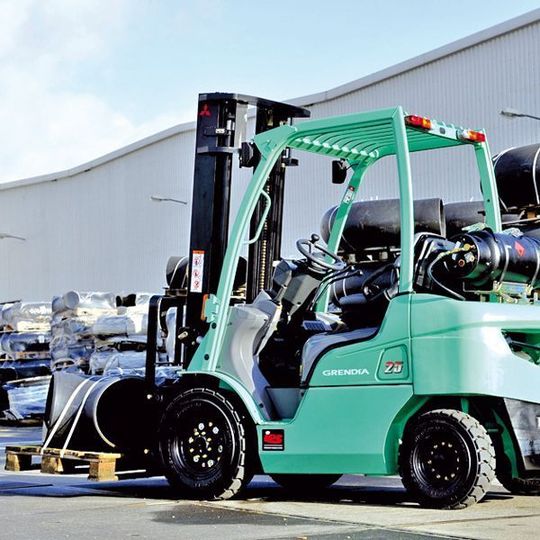 Innovativ in der Krise: Viele Stapler-Hersteller haben in der verkaufsschwachen Zeit in den Entwicklungsbereich investiert. Mit den verbrennungsmotorischen Staplern der neuen Baureihe Grendia ES will zum Beispiel Mitsubishi den Markt überraschen.Bild: Mitsubishi Innovativ in der Krise: Viele Stapler-Hersteller haben in der verkaufsschwachen Zeit in den Entwicklungsbereich investiert. Mit den verbrennungsmotorischen Staplern der neuen Baureihe Grendia ES will zum Beispiel Mitsubishi den Markt überraschen.Bild: Mitsubishi