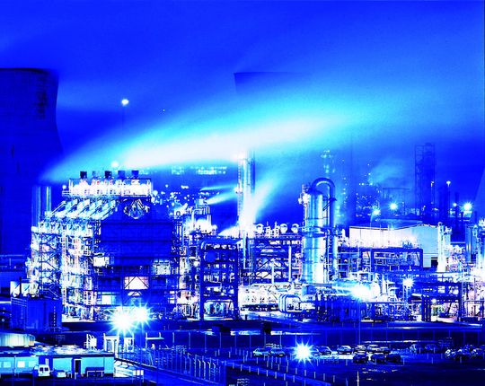 Mit APC energieoptimierte Prozesse im Visier: beispielsweise in Raffinerien (Bild: AspenTech) Mit APC energieoptimierte Prozesse im Visier: beispielsweise in Raffinerien (Bild: AspenTech)