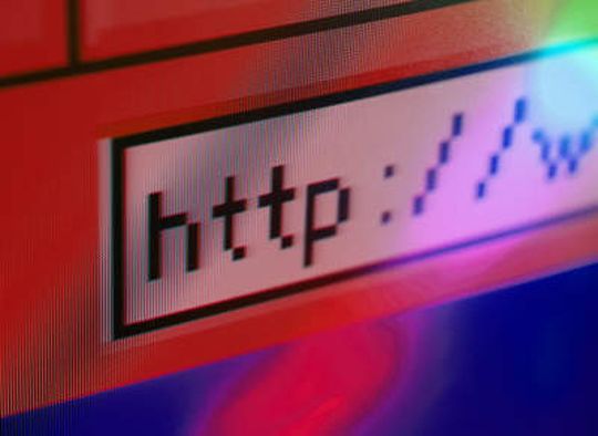 Malwarefalle Mitmachweb: Virenautoren machen sich verschiedenste Internet-Funktionen zunutze. Malwarefalle Mitmachweb: Virenautoren machen sich verschiedenste Internet-Funktionen zunutze.