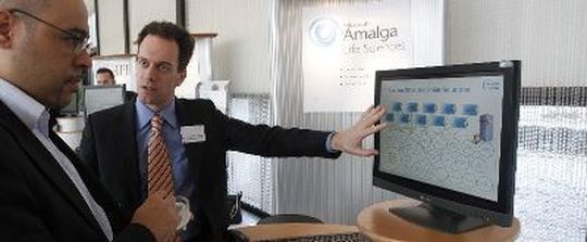 Die diesjährige Digital Pharma Konferenz beleuchtete sechs Hauptthemen, die helfen, um als Pharma- oder Chemie-Unternehmen auch in wirtschaftlich schwierigen Zeiten erfolgreich zu arbeiten. (Bild: Microsoft) Die diesjährige Digital Pharma Konferenz beleuchtete sechs Hauptthemen, die helfen, um als Pharma- oder Chemie-Unternehmen auch in wirtschaftlich schwierigen Zeiten erfolgreich zu arbeiten. (Bild: Microsoft)