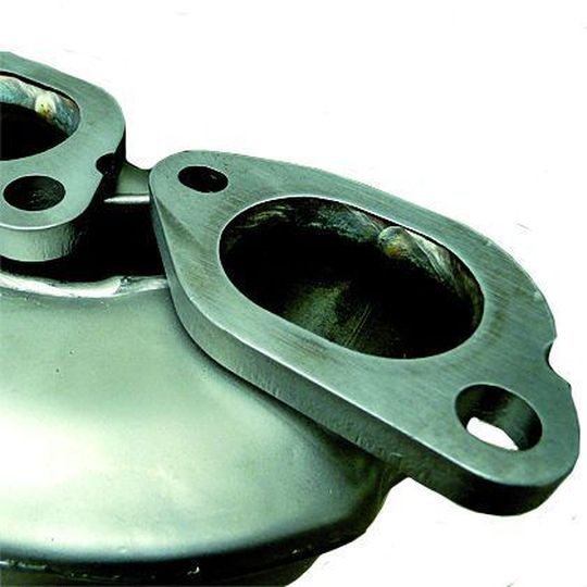 Flansche für Abgassysteme in Automobilen werden von der Carl Wüst GmbH & Co. KG in Remshalden im Präzisionsstanzverfahren hergestellt. Bild: Kuhn Flansche für Abgassysteme in Automobilen werden von der Carl Wüst GmbH & Co. KG in Remshalden im Präzisionsstanzverfahren hergestellt. Bild: Kuhn