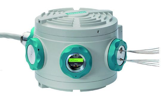 Bei der Prozessgasanalyse kommen Sensoren in Form von Gaschromatographen zum Einsatz. (Bild: Siemens) Bei der Prozessgasanalyse kommen Sensoren in Form von Gaschromatographen zum Einsatz. (Bild: Siemens)