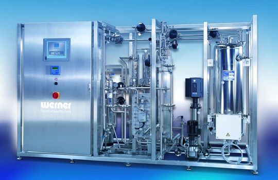 Die Pharmawasser-Systeme verfügen über eine kompakte Bauweise. (Bild: Wilhelm Werner) Die Pharmawasser-Systeme verfügen über eine kompakte Bauweise. (Bild: Wilhelm Werner)