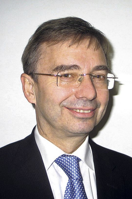 Sachsen-CIO, Dr. Wilfried Bernhardt, strebt gemeinsame Lösungen mit den Kommunen, den Ländern und dem Bund an Sachsen-CIO, Dr. Wilfried Bernhardt, strebt gemeinsame Lösungen mit den Kommunen, den Ländern und dem Bund an