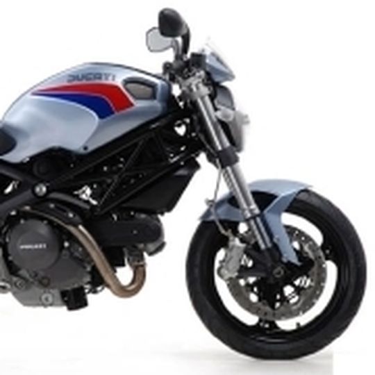 Als Designsatz für die Monster lässt Ducati die Pantah wieder auferstehen. Als Designsatz für die Monster lässt Ducati die Pantah wieder auferstehen.