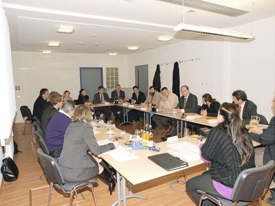 Heiße Diskussion war beim Storage-Roundtable der IT-BUSINESS angesagt. Es ging um Themen wie SSD, Online-Backup und Storage-Virtualisierung. Heiße Diskussion war beim Storage-Roundtable der IT-BUSINESS angesagt. Es ging um Themen wie SSD, Online-Backup und Storage-Virtualisierung.