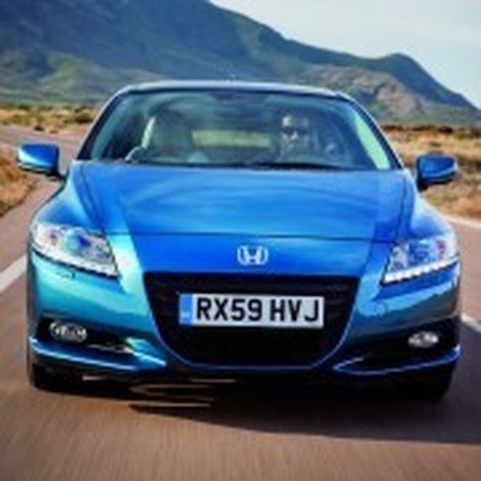 Mit dem CR-Z bietet Honda endlich wieder ein sportliches Coupé an. Mit dem CR-Z bietet Honda endlich wieder ein sportliches Coupé an.