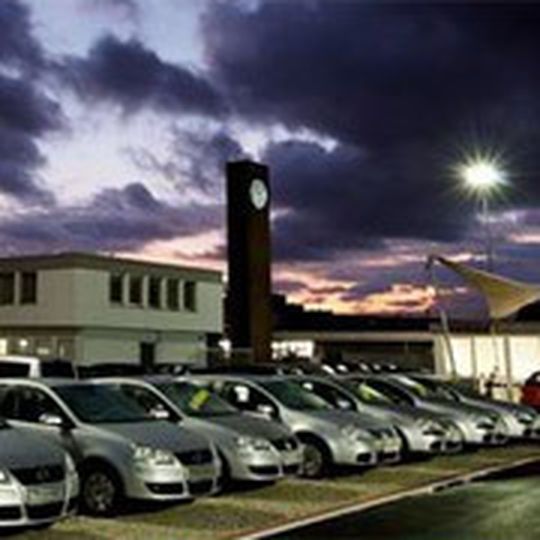 Dunkle Wolken über dem Autohaus Röchling: Das Unternehmen ist zahlungsunfähig. Dunkle Wolken über dem Autohaus Röchling: Das Unternehmen ist zahlungsunfähig.