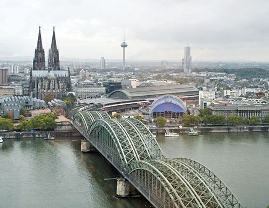 Stadt Köln: Neue Wege in der IT-Ausbildung Stadt Köln: Neue Wege in der IT-Ausbildung